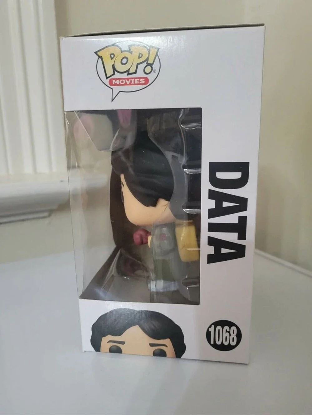 Funko Pop! Movies: The Goonies - Data with Glove Punch Vinyl Figure